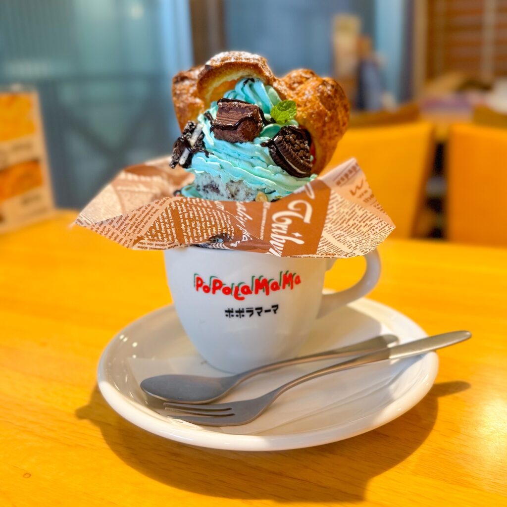 チョコミント・ポップオーバーパフェ