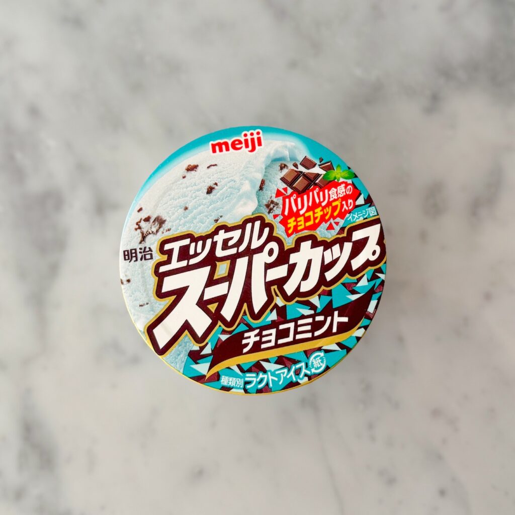 エッセル スーパーカップ チョコミント