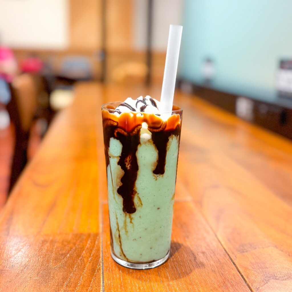 チョコミントグラニータ